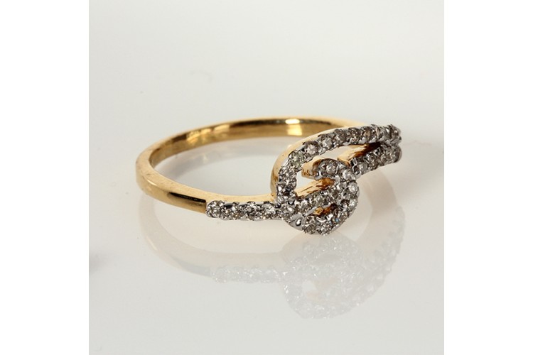 Fine Diamond ring 